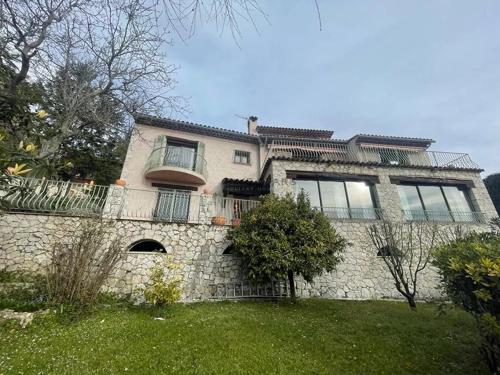 "Villa provençale en pierre avec vue mer et jardin de 2000m2, idéale pour bnb, Tourrettes-sur-Lou