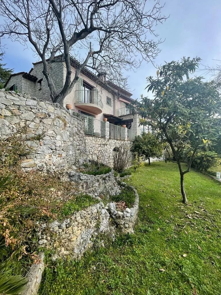 Villa en pierre avec vue mer de style provençal, Tourrettes-sur-Loup