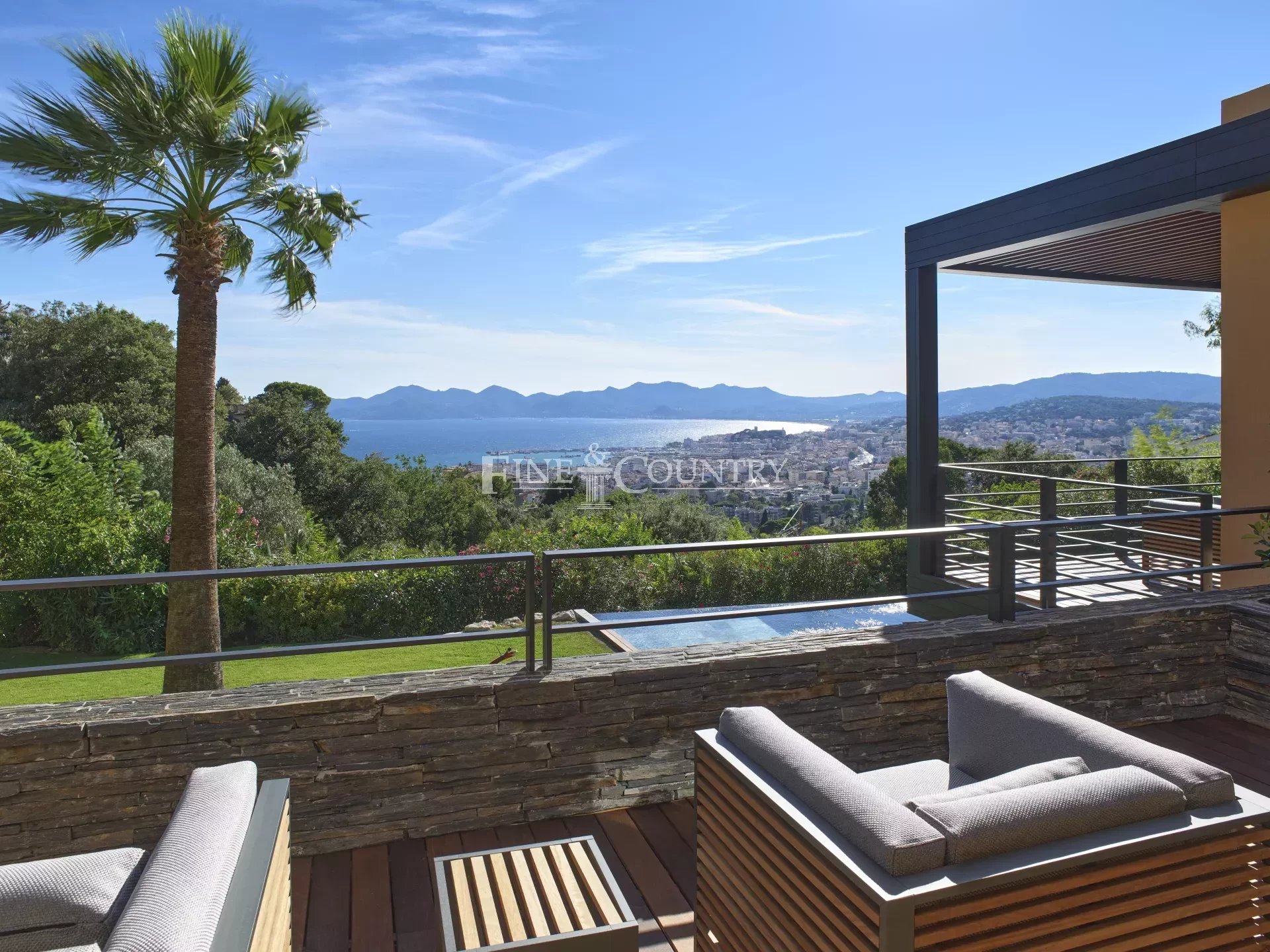 Vente Villa Contemporaine Super Cannes Vue Panoramique Mer