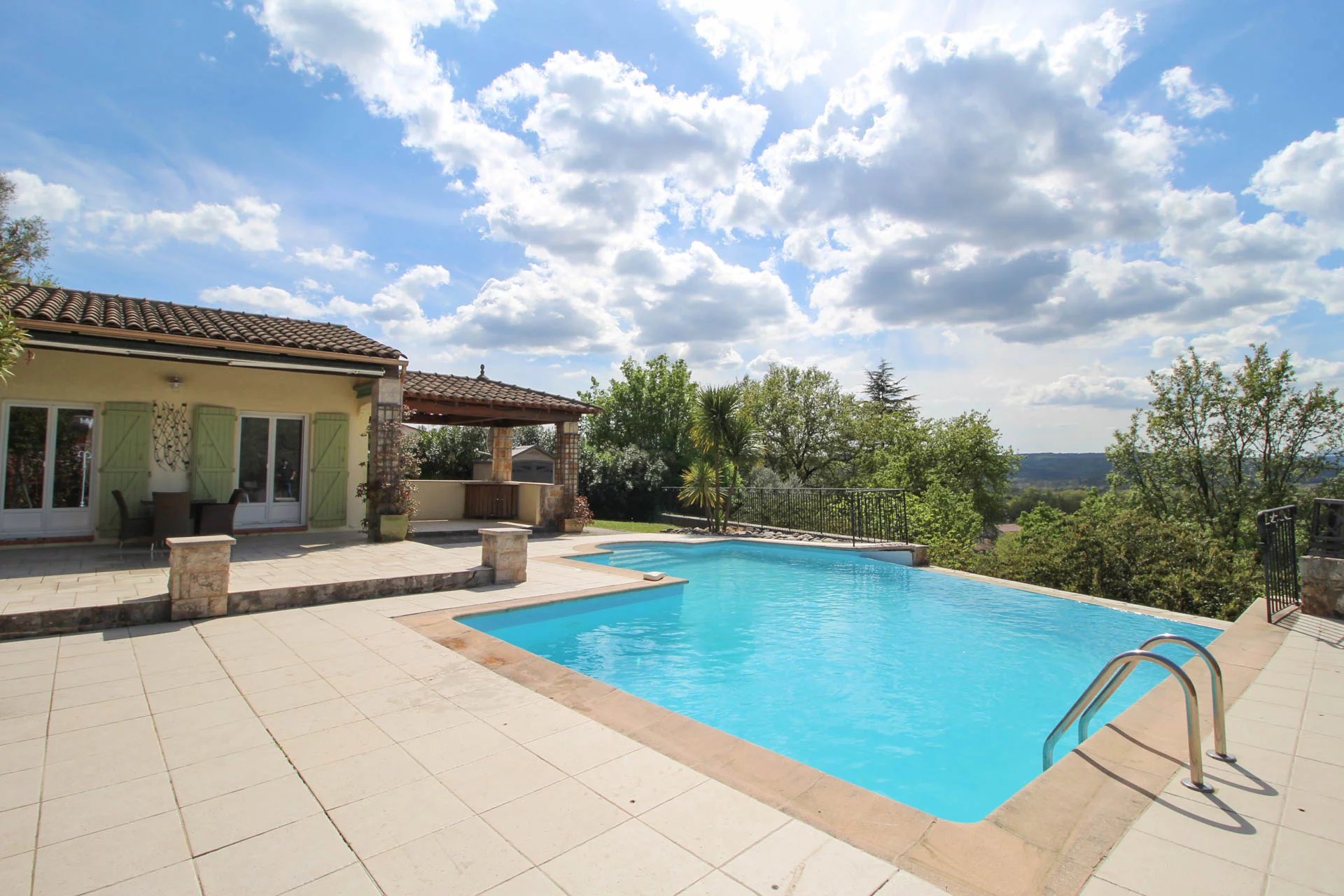 Villa with panoramic view - Montauroux