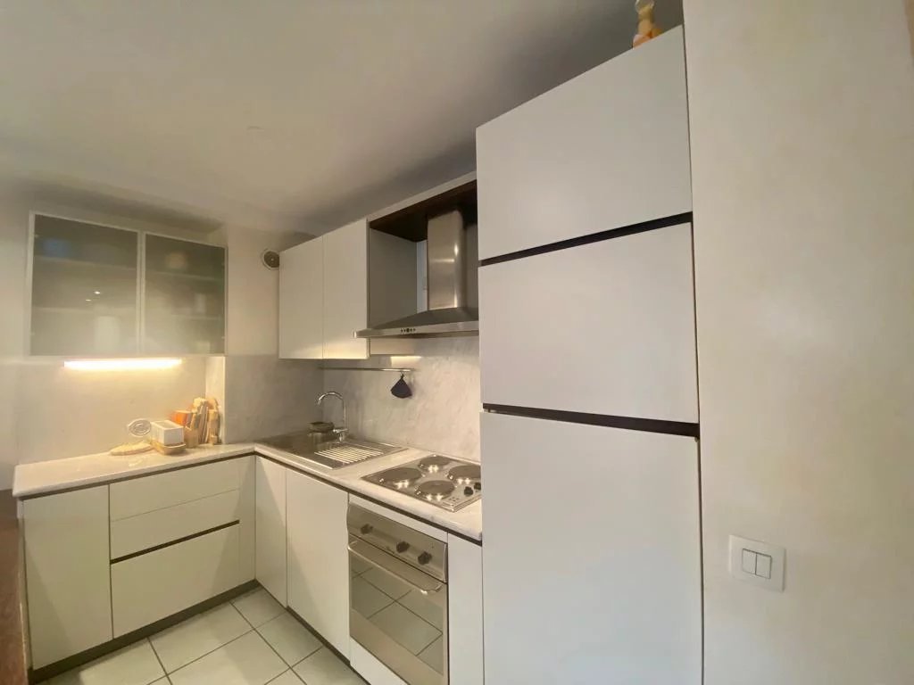 CANNES: Two-bedroom flat (58 sqm) for sale
