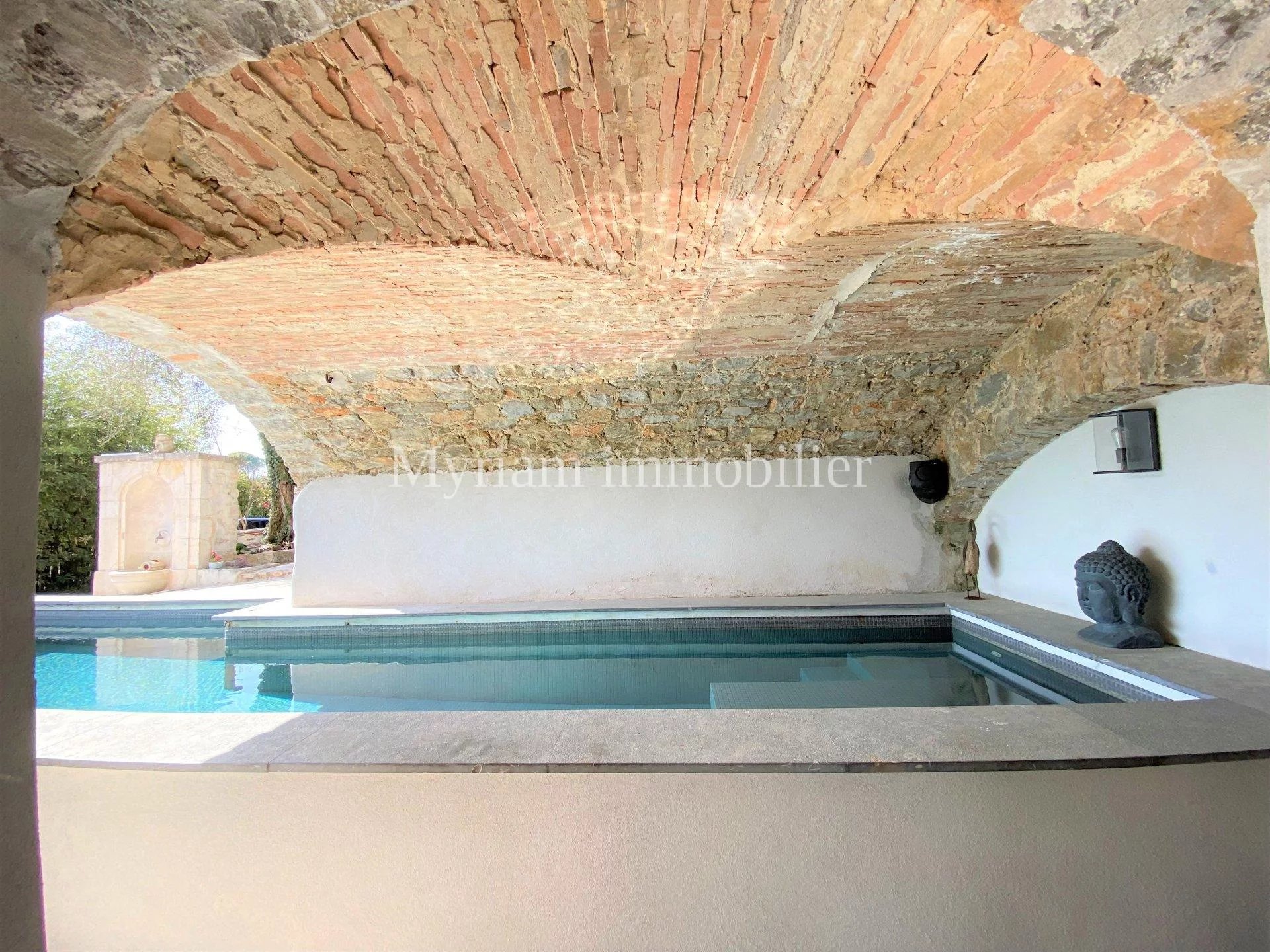 Bastide 12 rooms, swimming pool, Open View in GRASSE