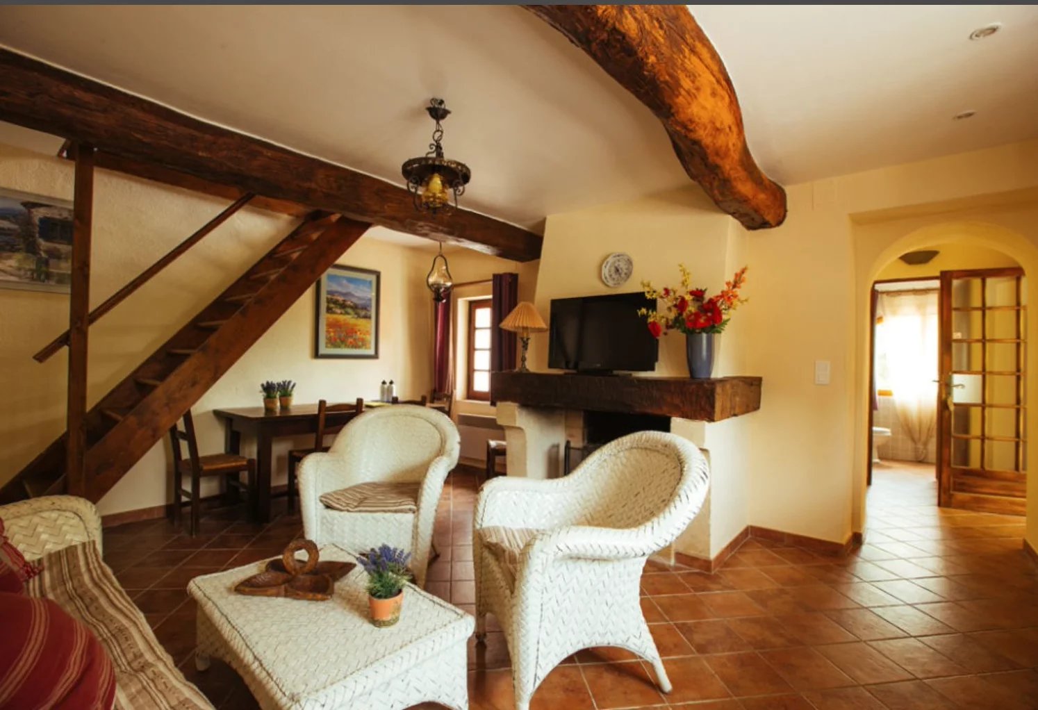 17th century bastide nestled in the heart of 2.8 hectares in Besse sur Issole