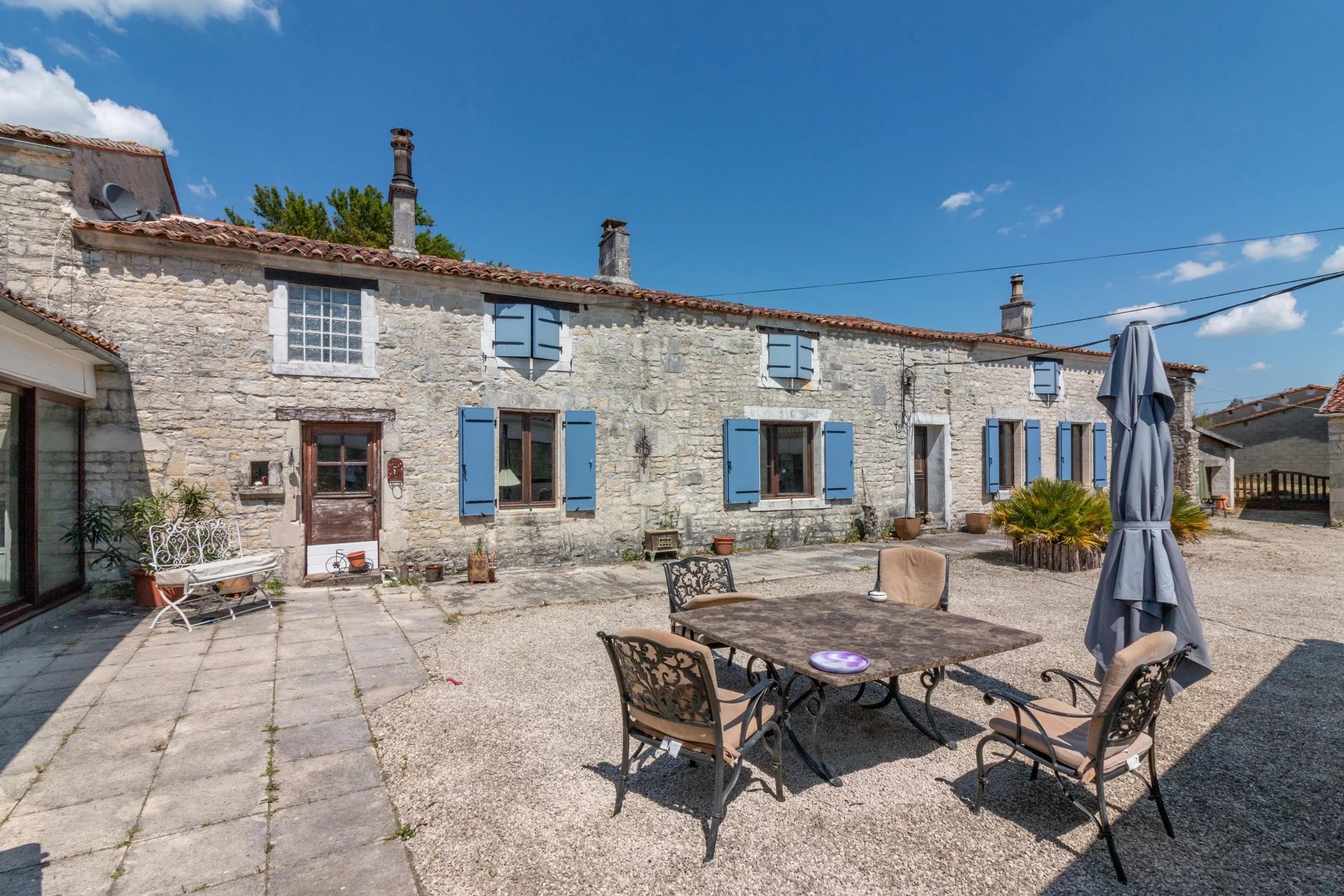 Attractive edge-of-village house with gîte, large pool, plenty of land and outbuildings
