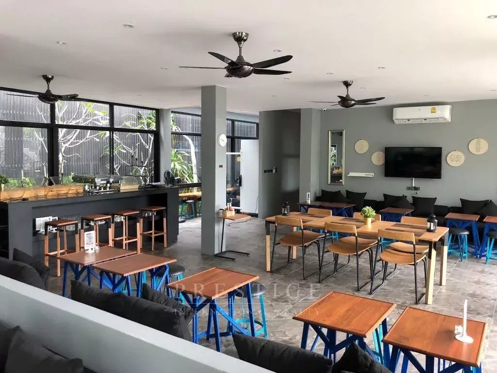 Invest in Phuket THAILAND, house 177sqm with 2 bedrooms, pool