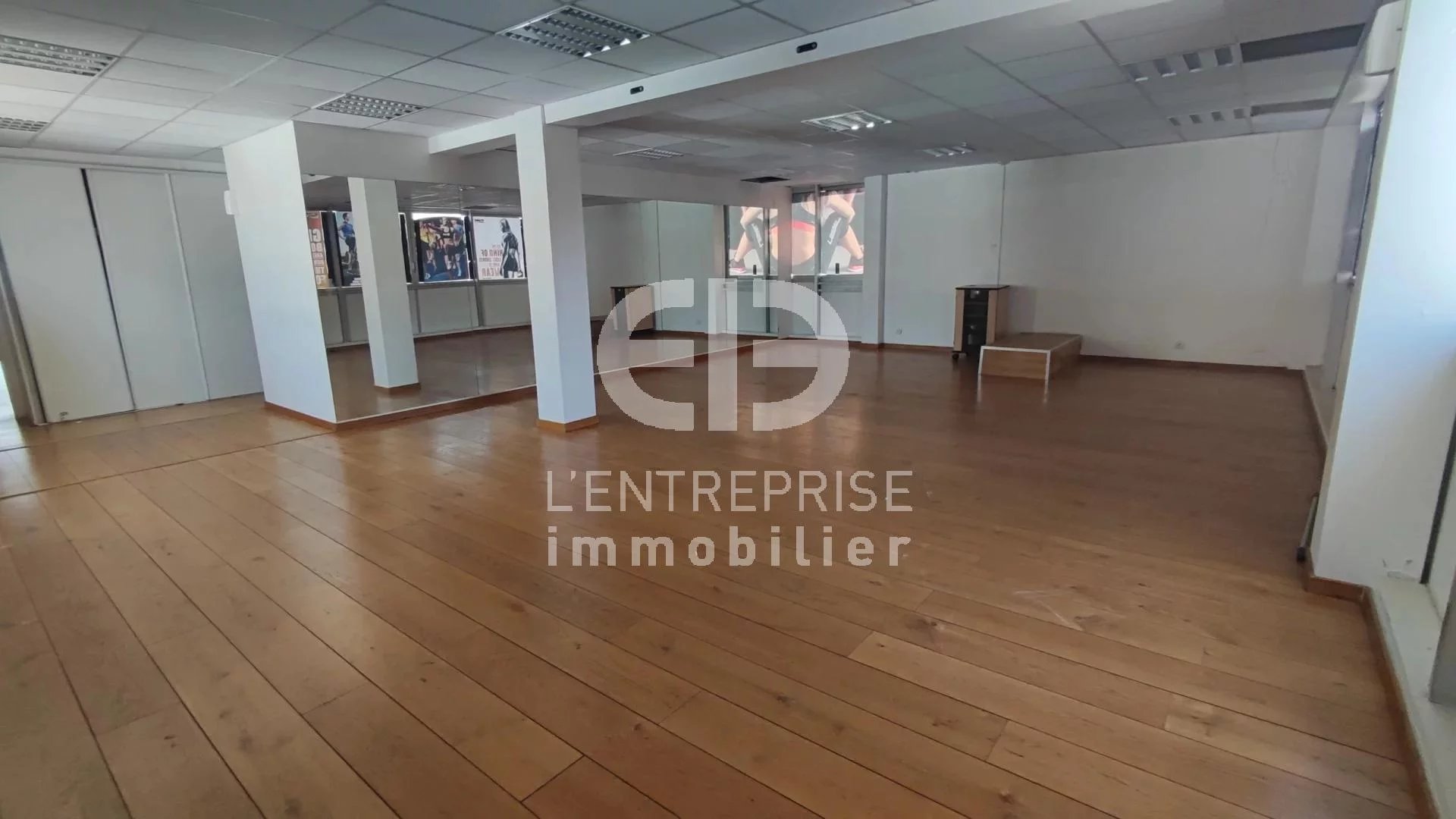 Rental Retail space - Saint-Laurent-du-Var Cap 3000