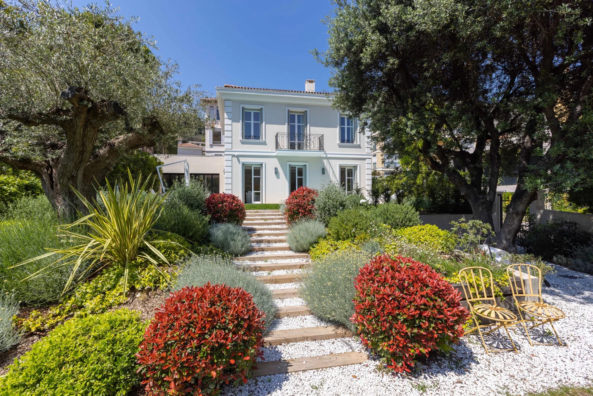 Seasonal rental Villa Beaulieu-sur-Mer