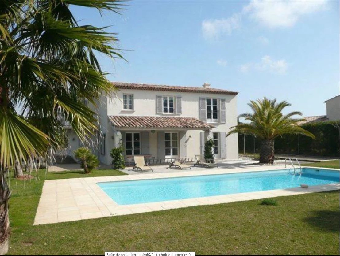 Vente Maison 220m² 5 Pièces à Saint-Tropez (83990) - Bergmans Home Invest