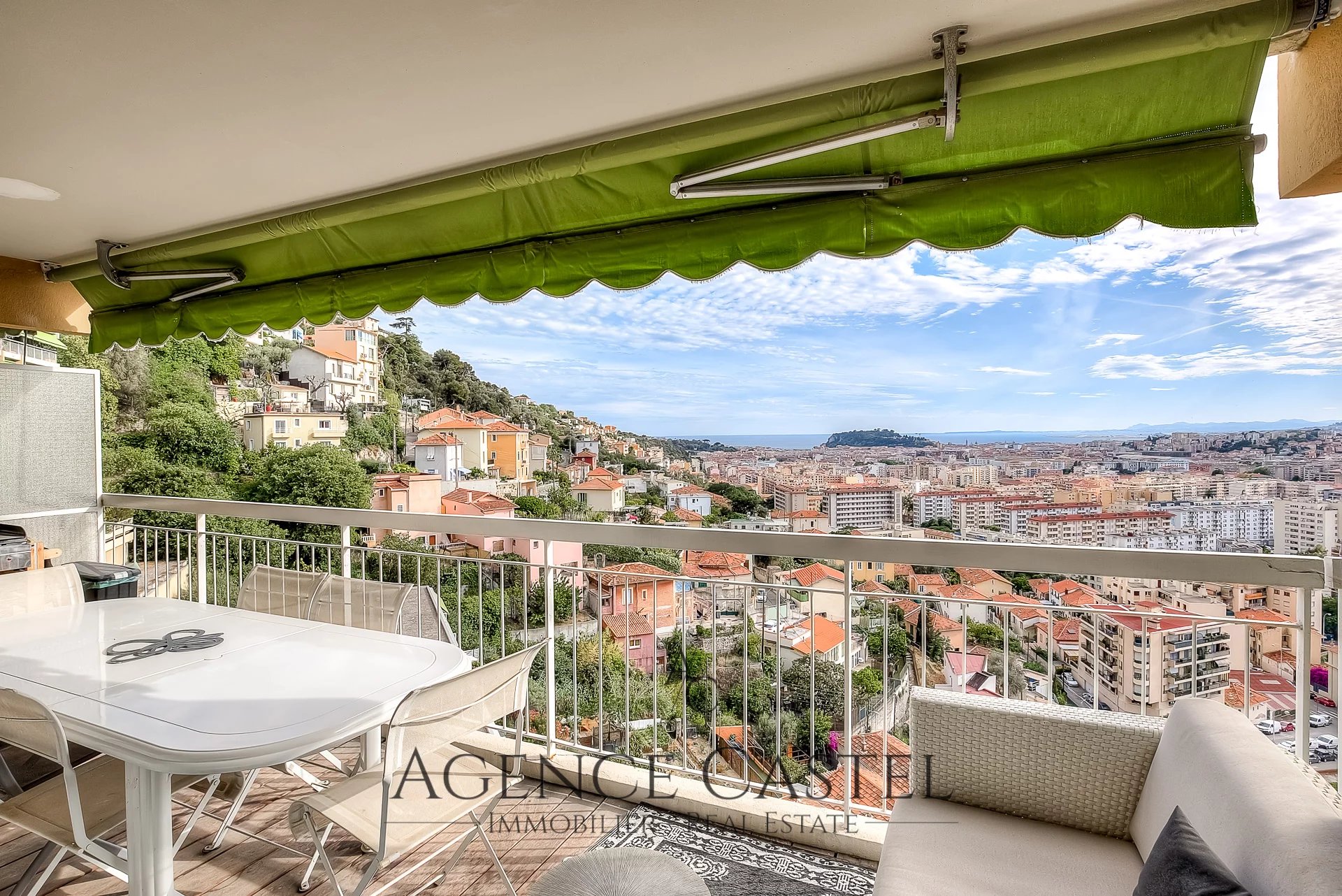 NICE GRANDE CORNICHE - TWO BEDROOMS APARTMENT WITH TERRACE