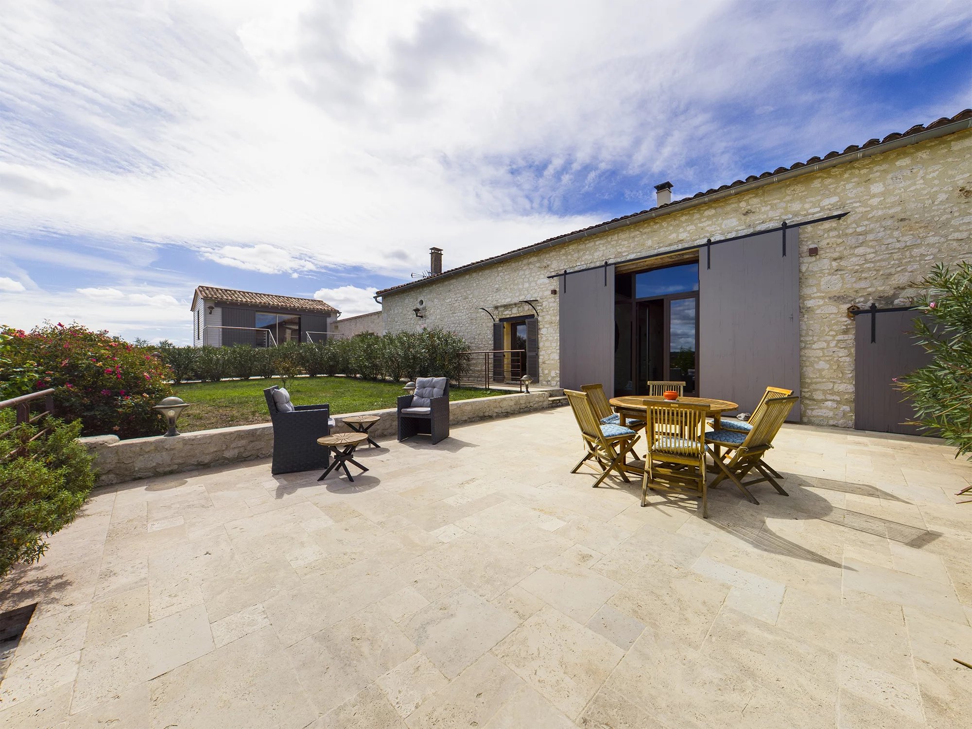 Superbly Renovated and Stunning Family Home