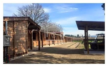Equestrian domain in the Var/LOWER PRICE