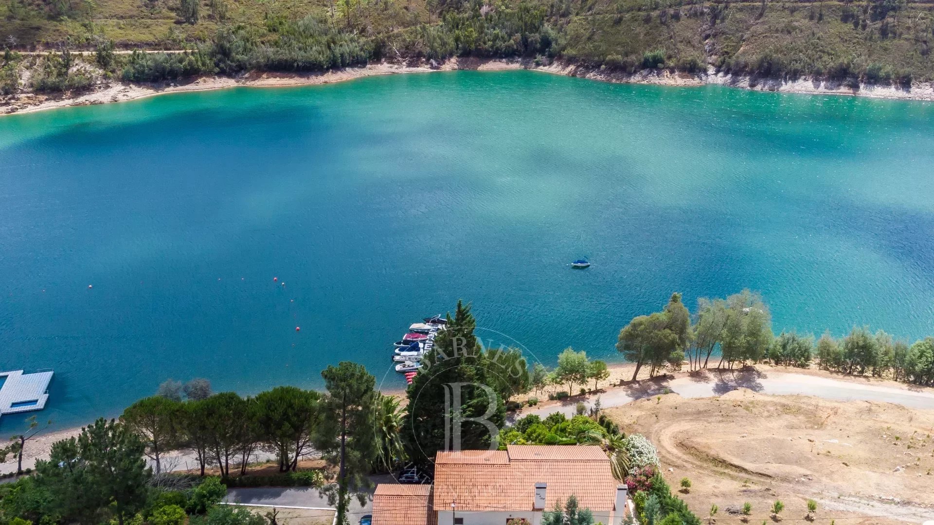 Villa with unique view over the “Blue Lake”