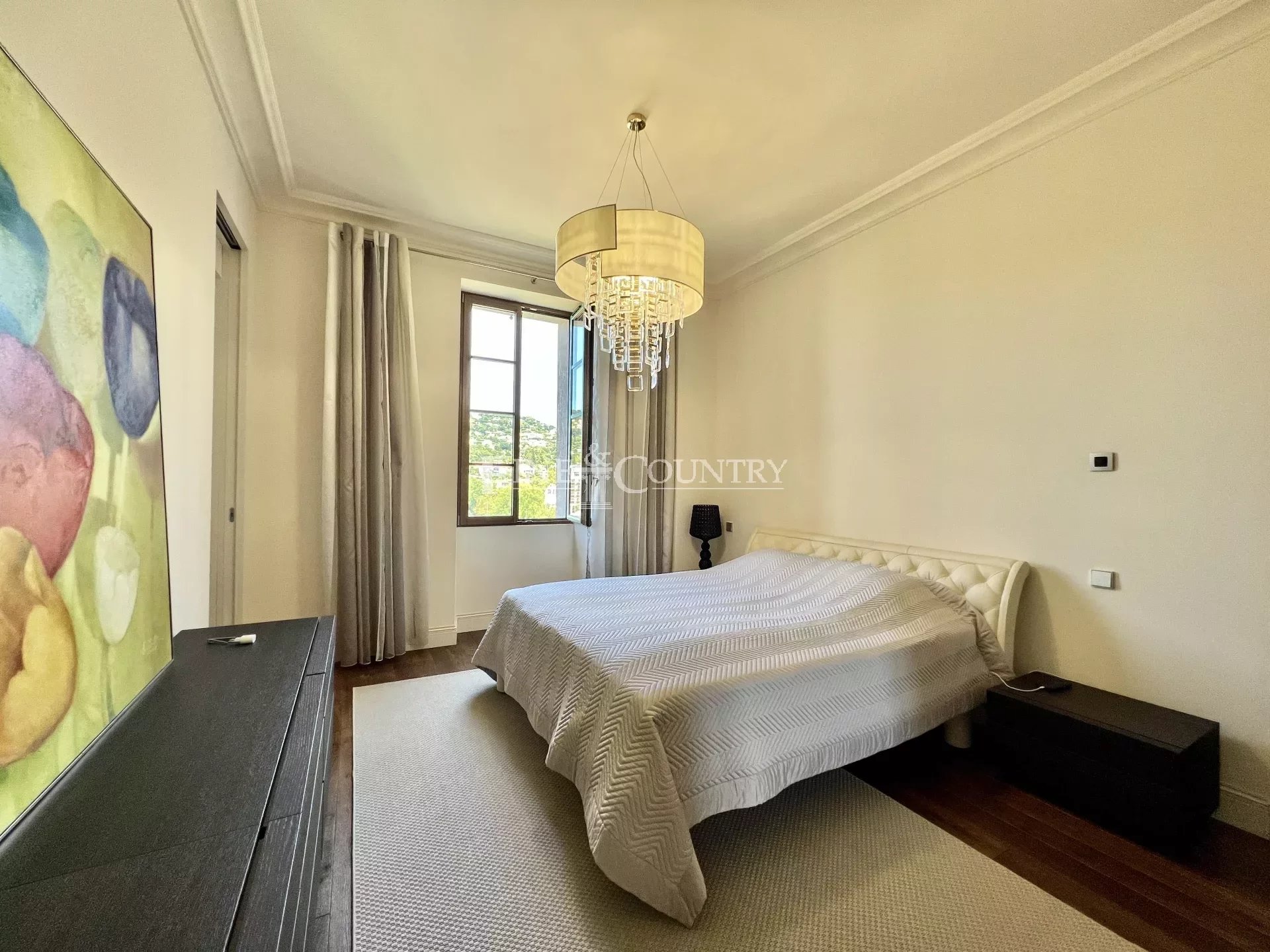 Photo of Bourgeois Sea View Apartment for sale in Cannes