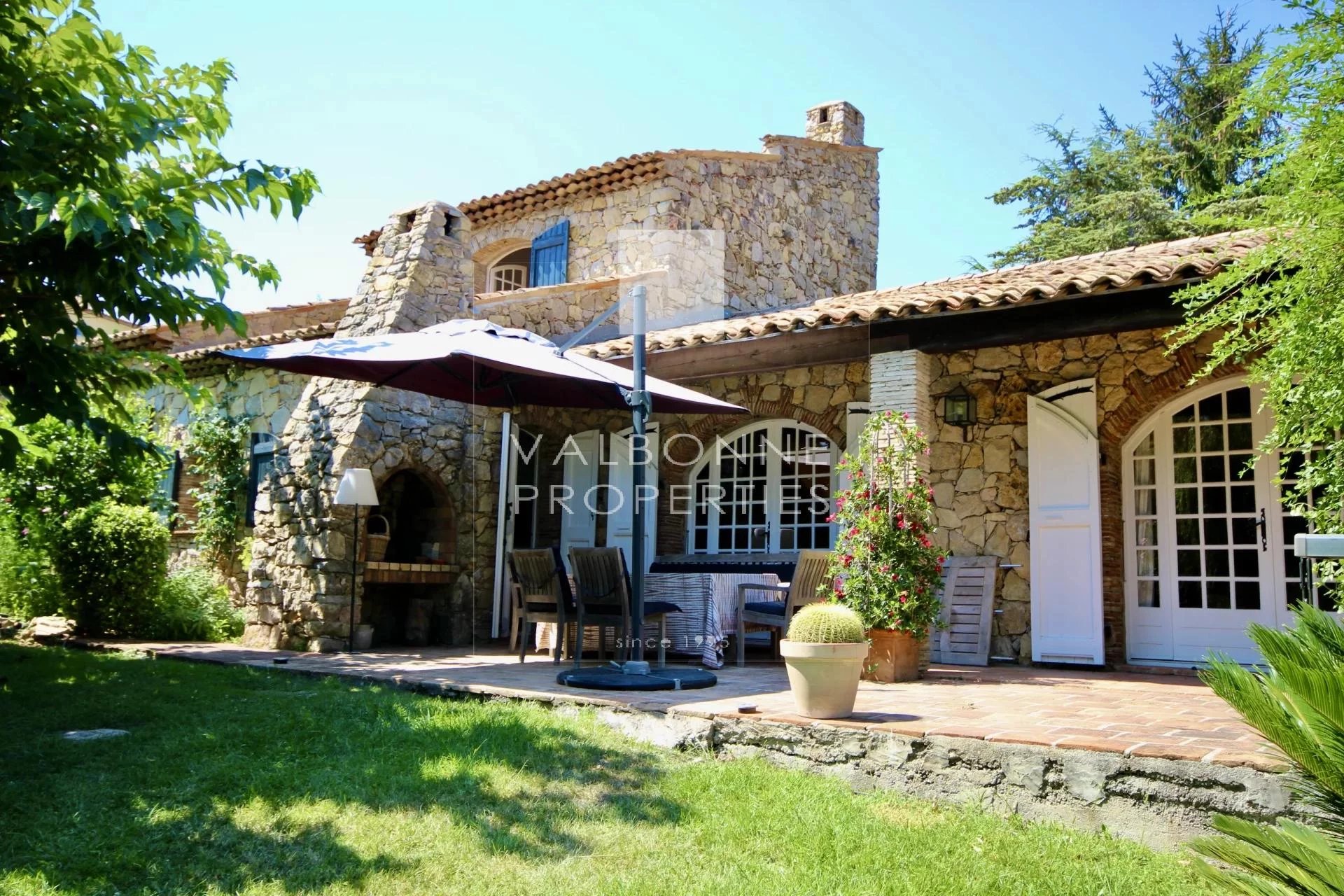 CO-EXCLUSIVITE : Charming Provencal house