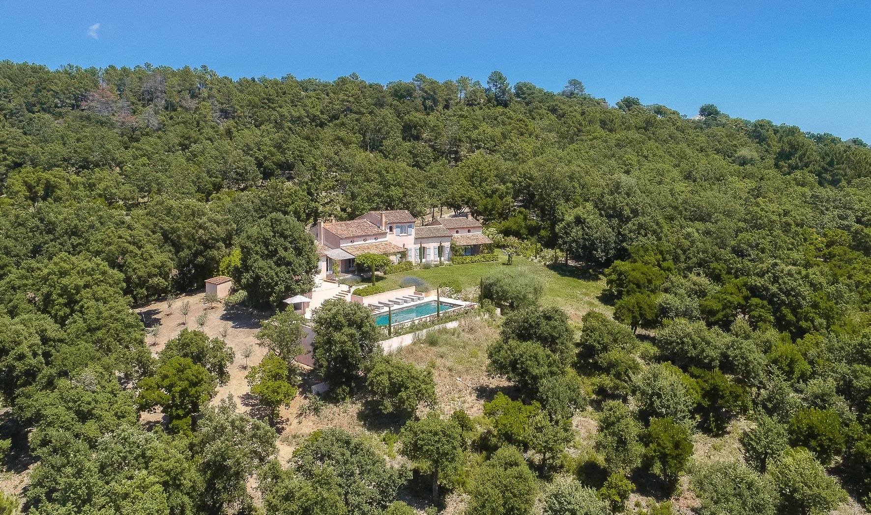 Luxurious property with panoramic view - La Garde-Freinet
