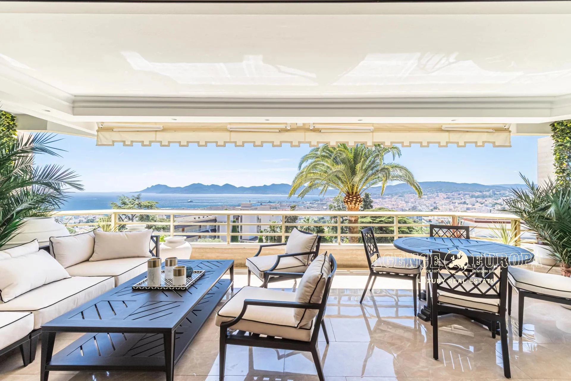 CANNES CALIFORNIE - RENOVATED APARTMENT - SEA VIEW