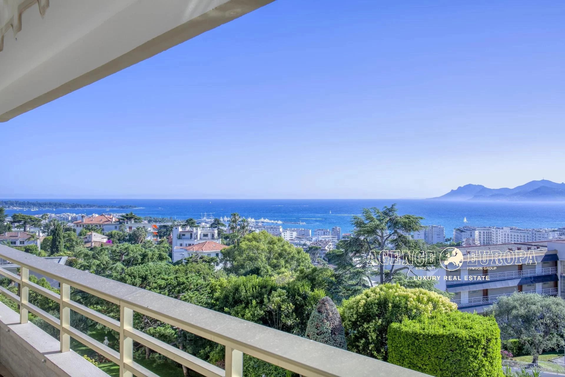 CANNES CALIFORNIE - RENOVATED APARTMENT - SEA VIEW