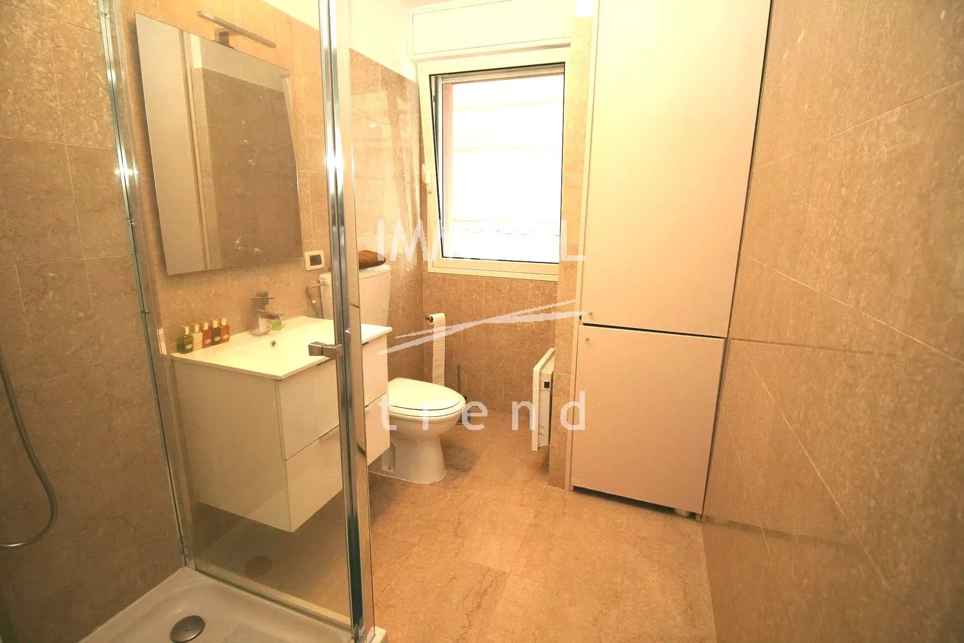 REAL ESTATE BEAUSOLEIL - MONTECARLO VISTA - TWO BEDROOM APARTMENT FOR SALE WITH TERRACE OF 90 sqm AND PRIVATE PARKING SPACE