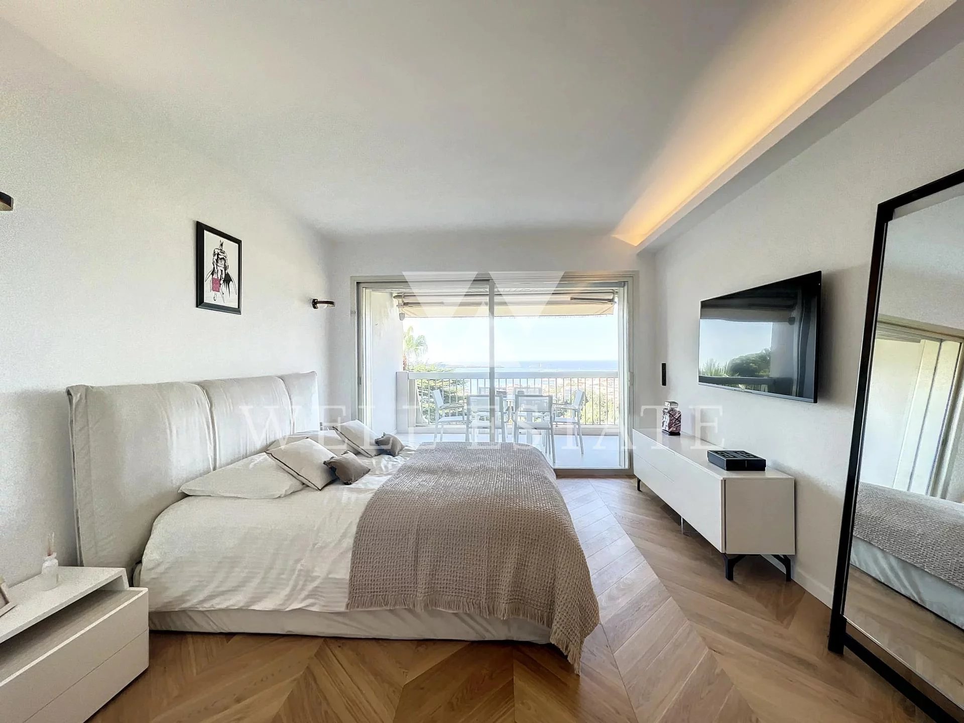 Канны Калифорния квартира 110м2 с 3 спальнями и панорамным видом на море
