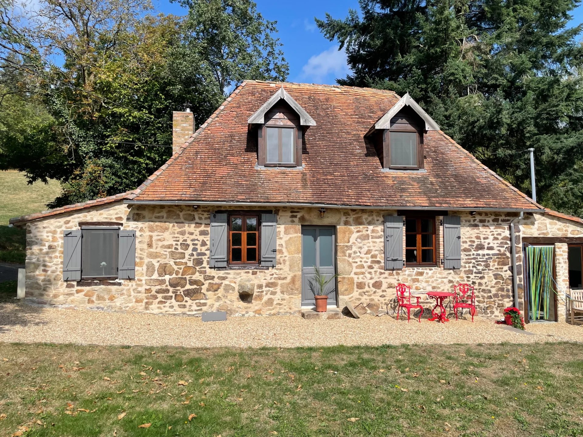 Charming Perigourdine cottage for sale