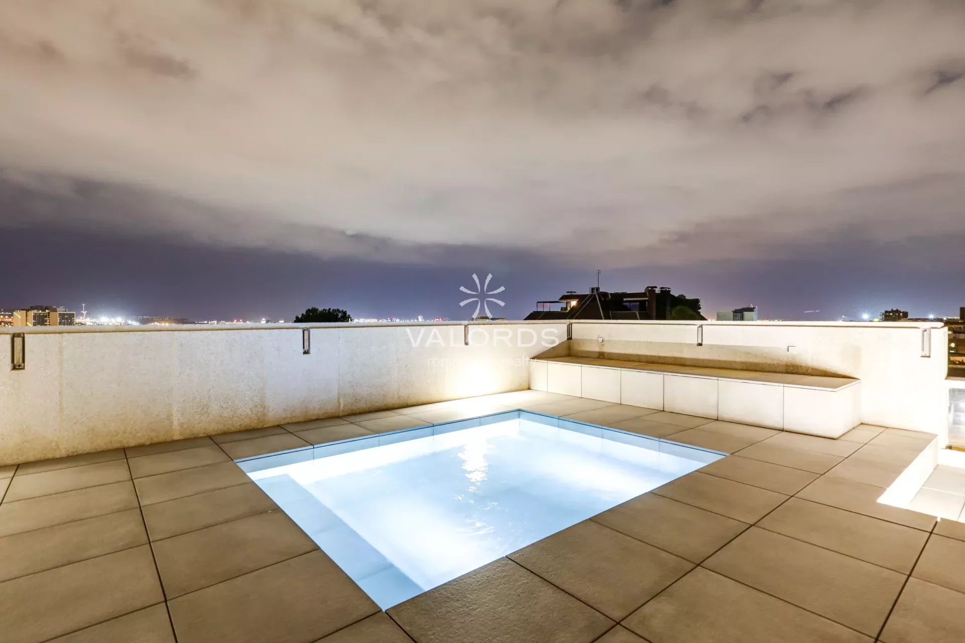 Barcelone - Pedralbes - Penthouse de 664 m² avec 307 m2 de terrasses - 7 chambres - picture 13 title=