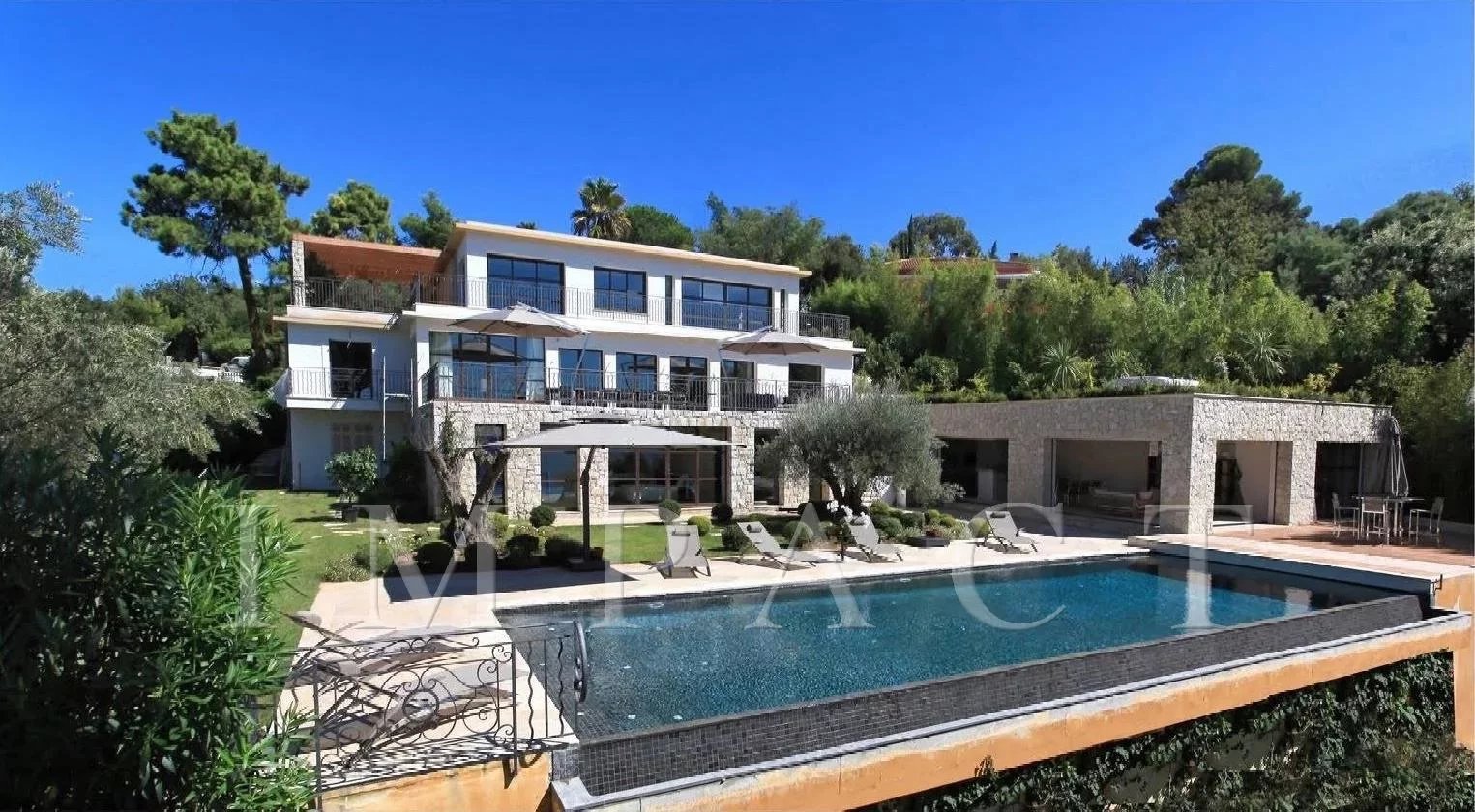 Contemporary property for sale - CANNES Californie