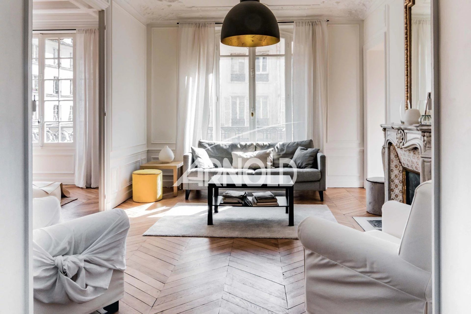 Vente Appartement à Paris (75015) - Arnold Immobilier