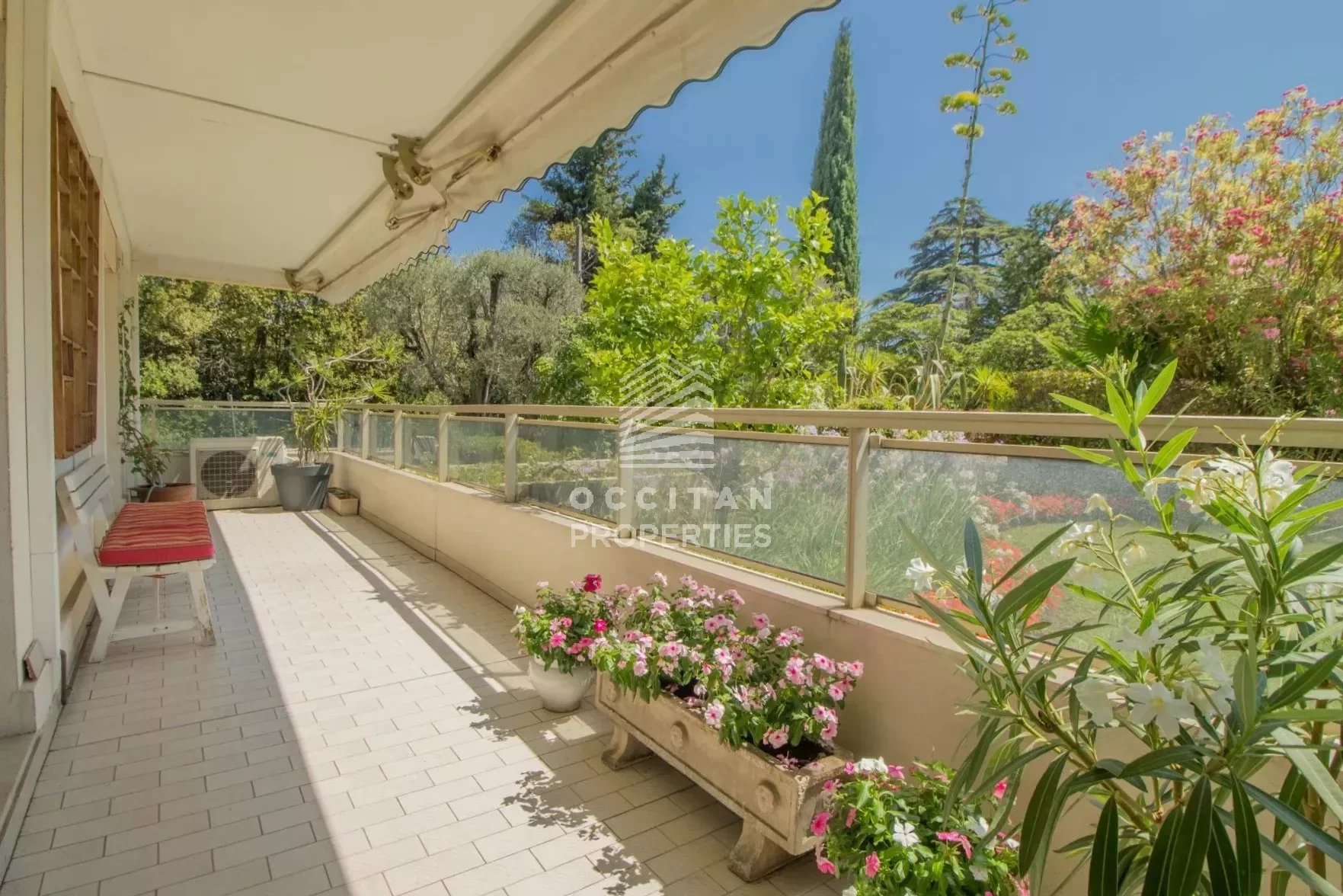 Open view - Pool and park - Terrace South - Montrose, Cannes