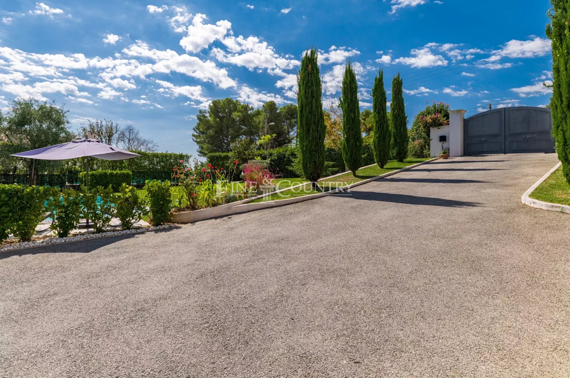 Photo of Villa for sale in Saint Paul de Vence near village