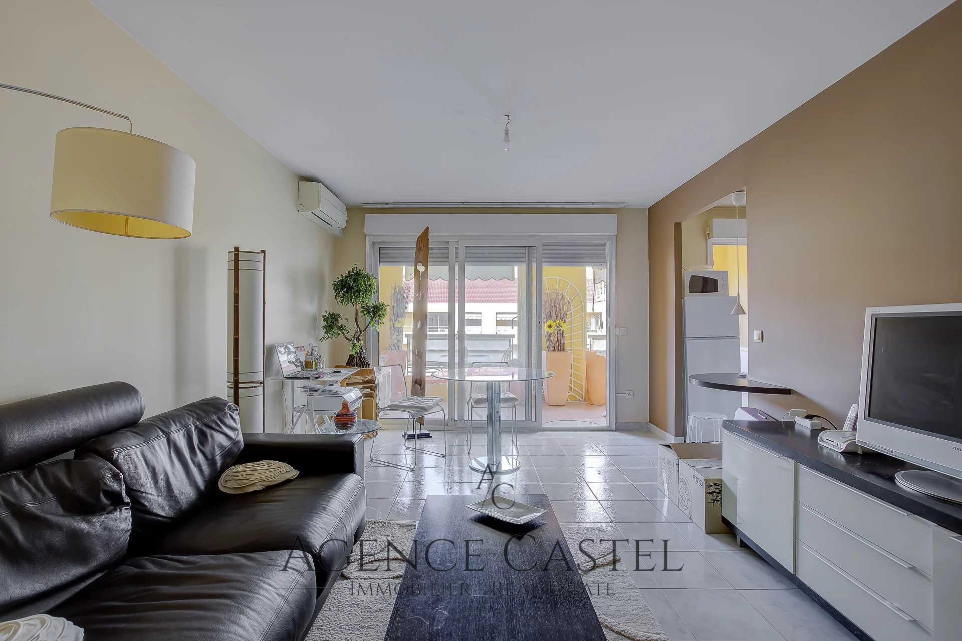 NICE LE PORT - ONE BEDROOM APARTMENT WITH TERRACE