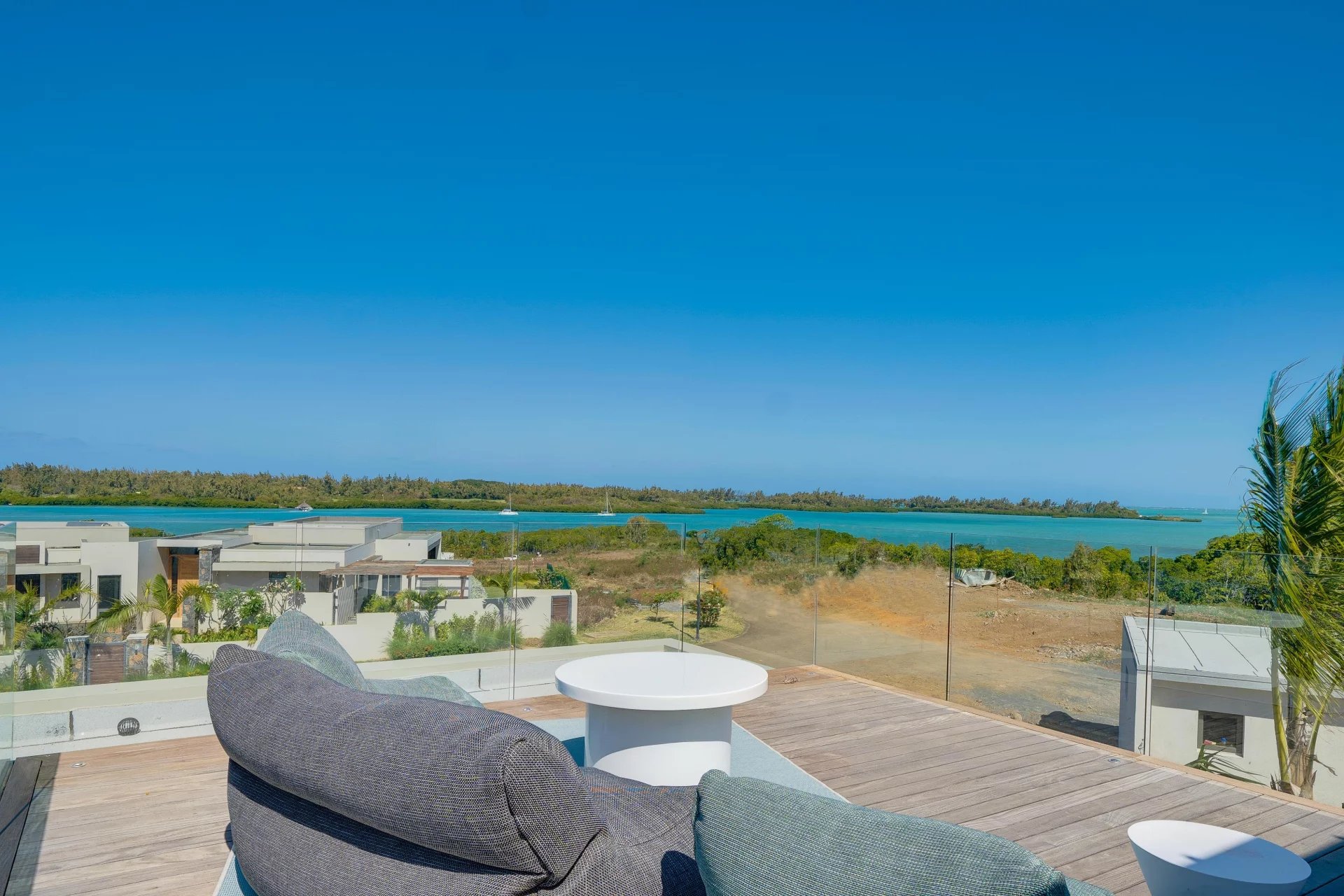 BEAU CHAMP - Villa sur un golf avec vue partielle mer - 4 Chambres