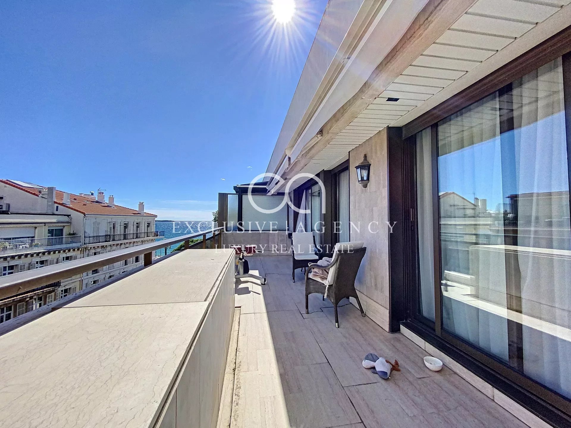 Cannes Croisette uitzonderlijk 5-kamer appartement 202m2 uitzicht op zee
