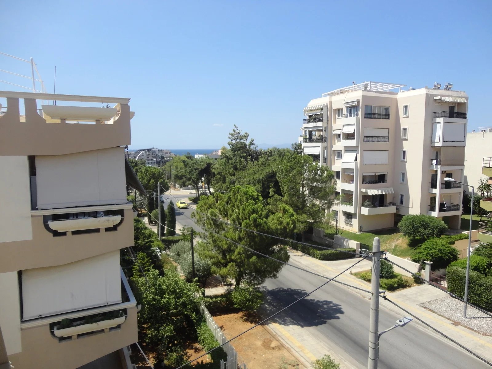 Πλήρως Ανακαινισμένο Διαμέρισμα προς Ενοικίαση 85 τ.μ στη Γλυφάδα, Αθήνα. Κοντά στη θάλασσα και στο Golf Club