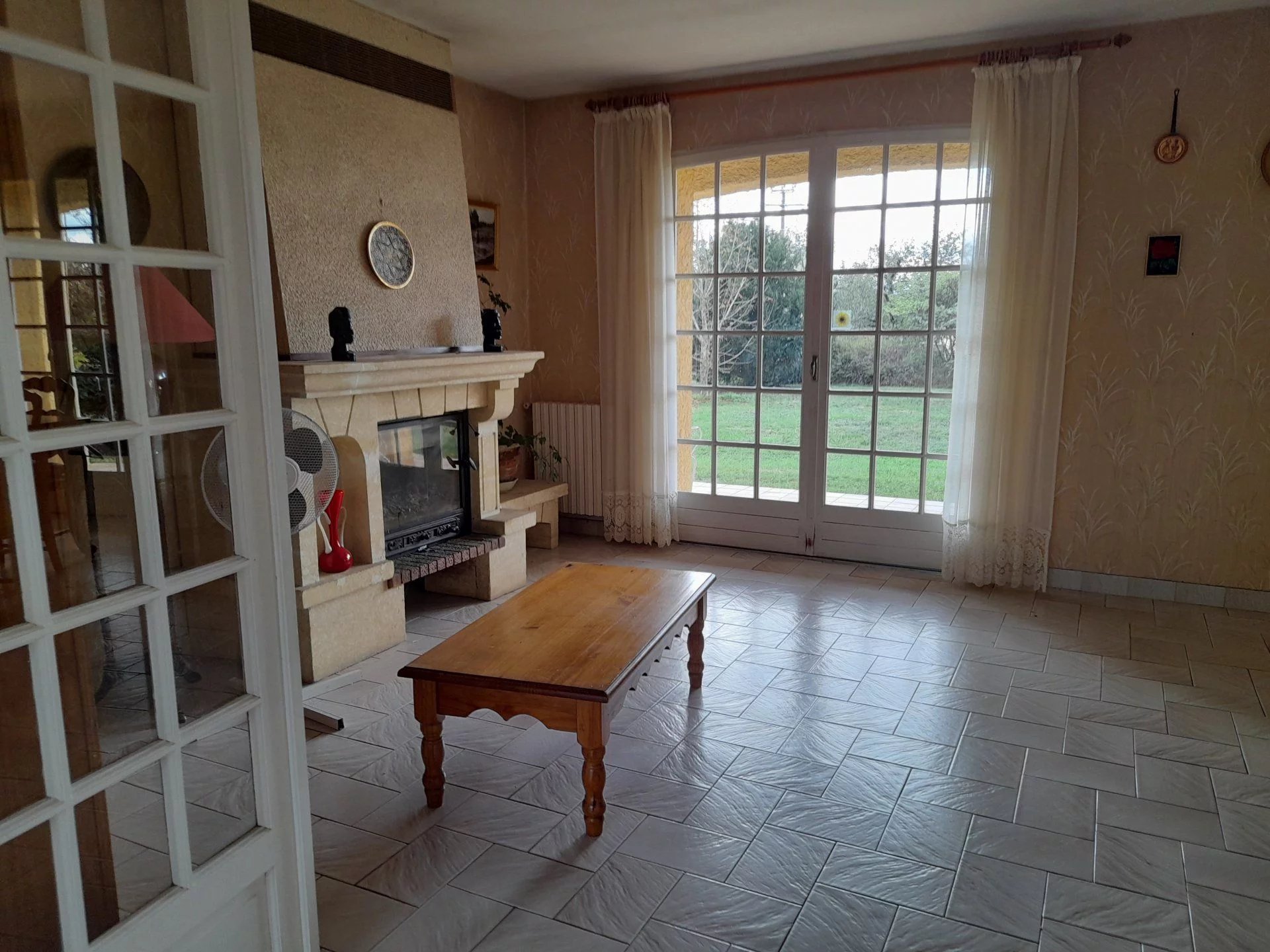Near Ciadoux, pretty house of 123 m² with Pyrenees view on 1875 m² of garden !!