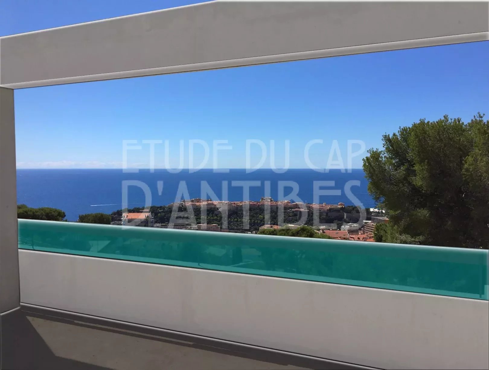 At the edge of Monaco - villa with sea view for sale