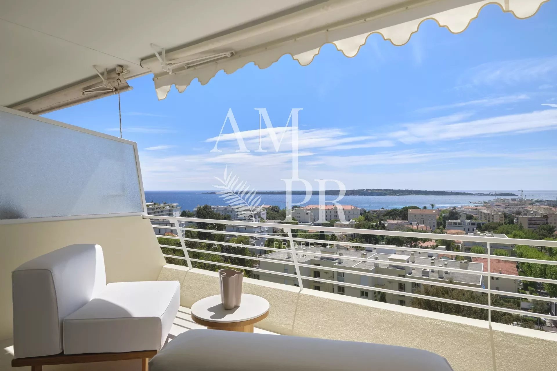 Cannes Basse Californie - 3 room flat of 70sqm - Panoramic sea view