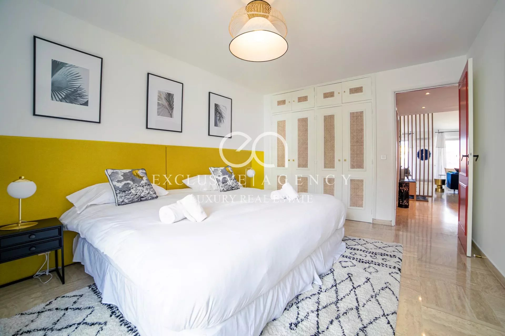 SEASONAL RENTAL CANNES 3 ROOMS - 80msqm WITH TERRACE AND PARKING
