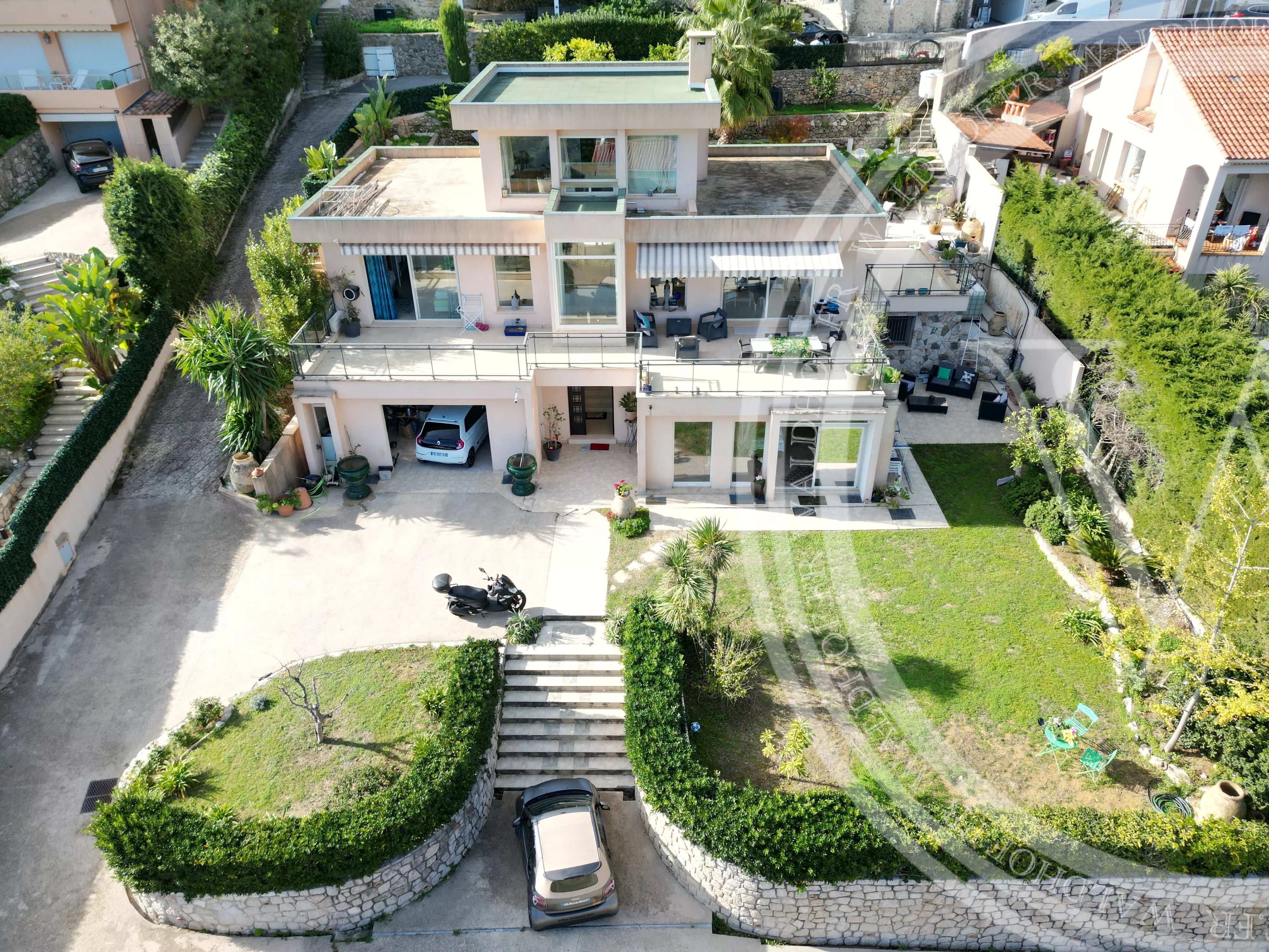 Vente Maison 327m² 7 Pièces à Roquebrune-Cap-Martin (06190) - Waldhof Real Estate