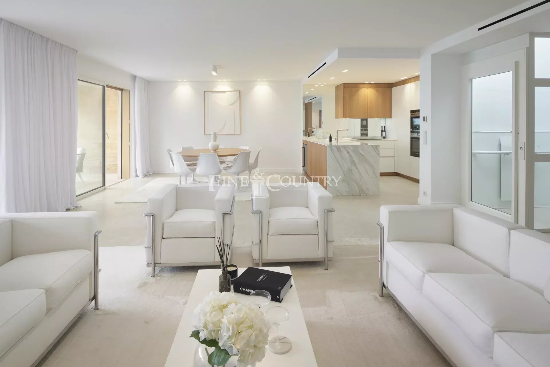 Vente Appartement 144m² 4 Pièces à Cannes (06400) - Fine & Country