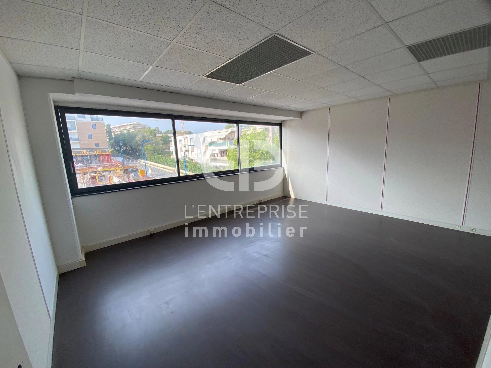 Rental Office - Villeneuve-Loubet