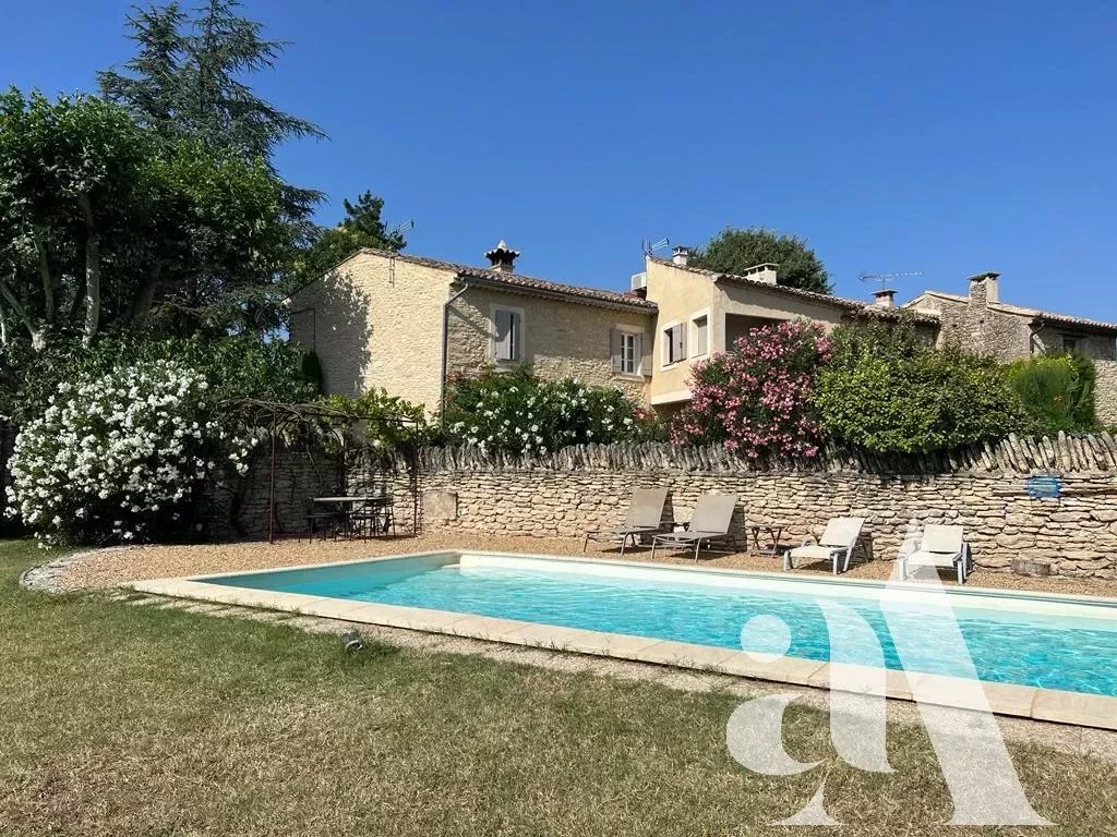FOR SALE IN GORDES STONE HOUSE