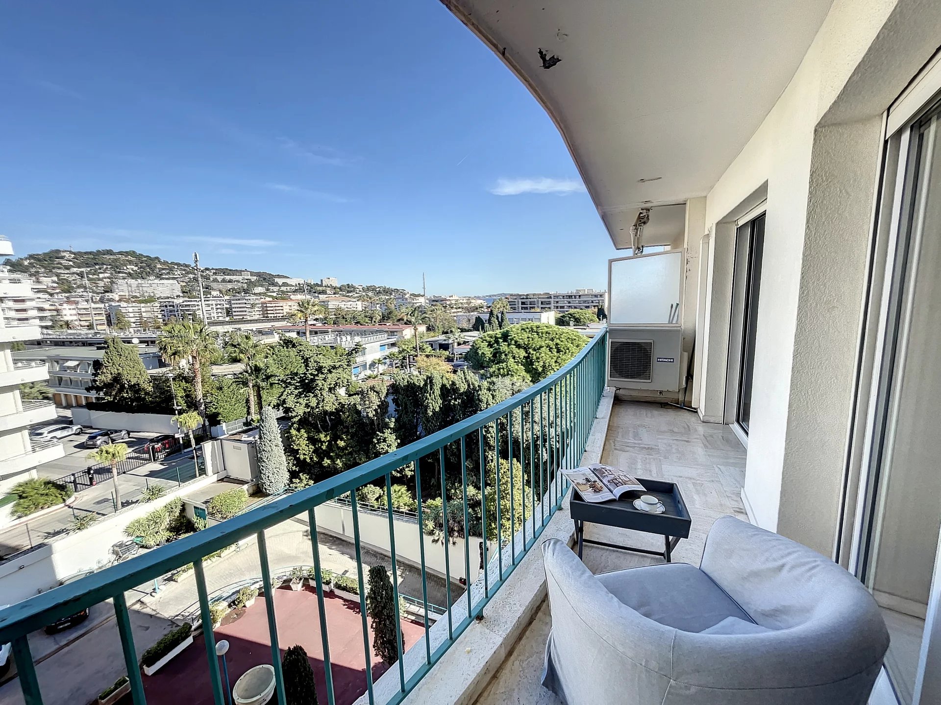 Cannes Croisette 2 rooms flat of 62,29 sqm