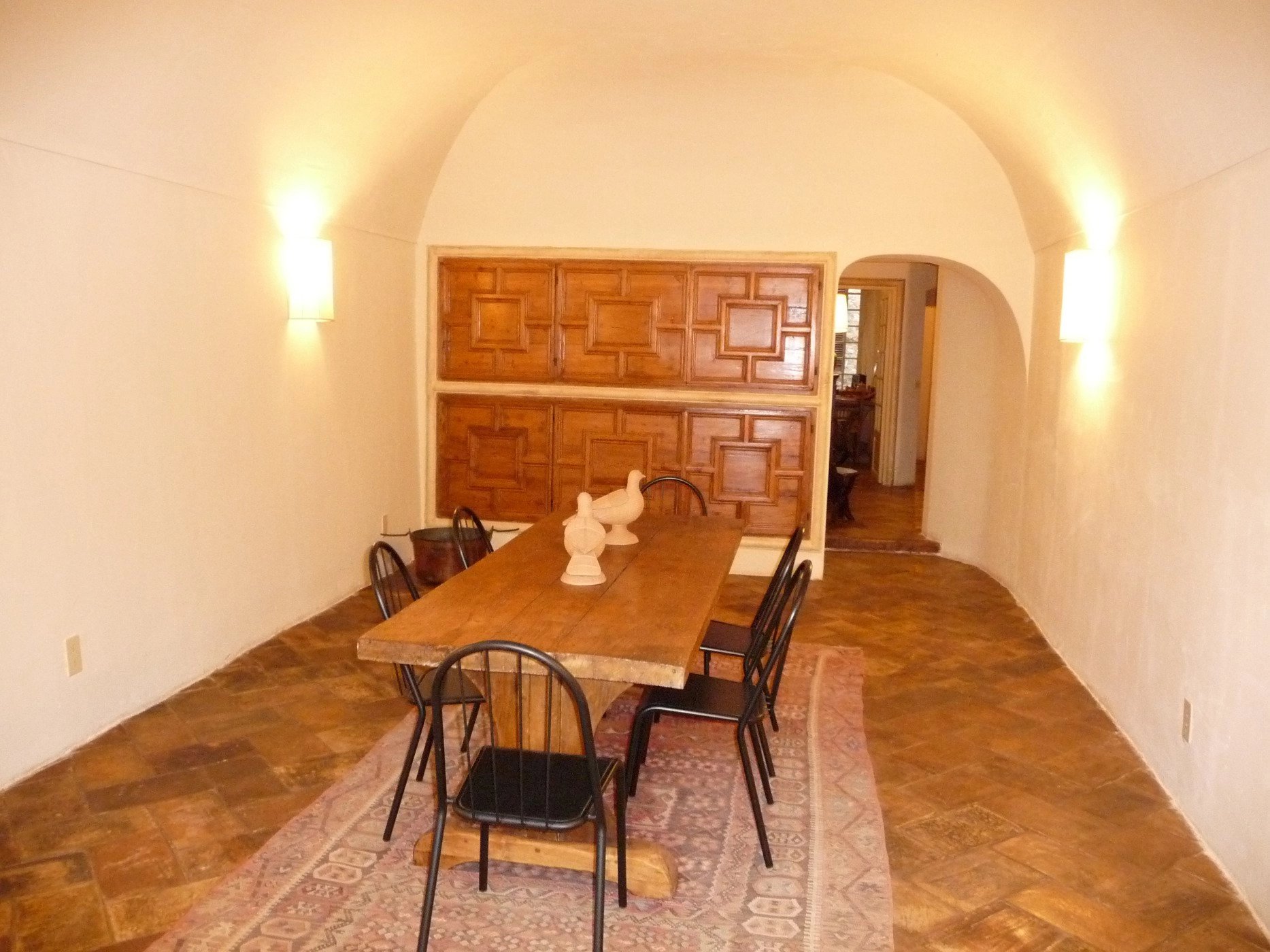 Saint-Paul village, large duplex 275 m², very beautiful volumes, lots of charm