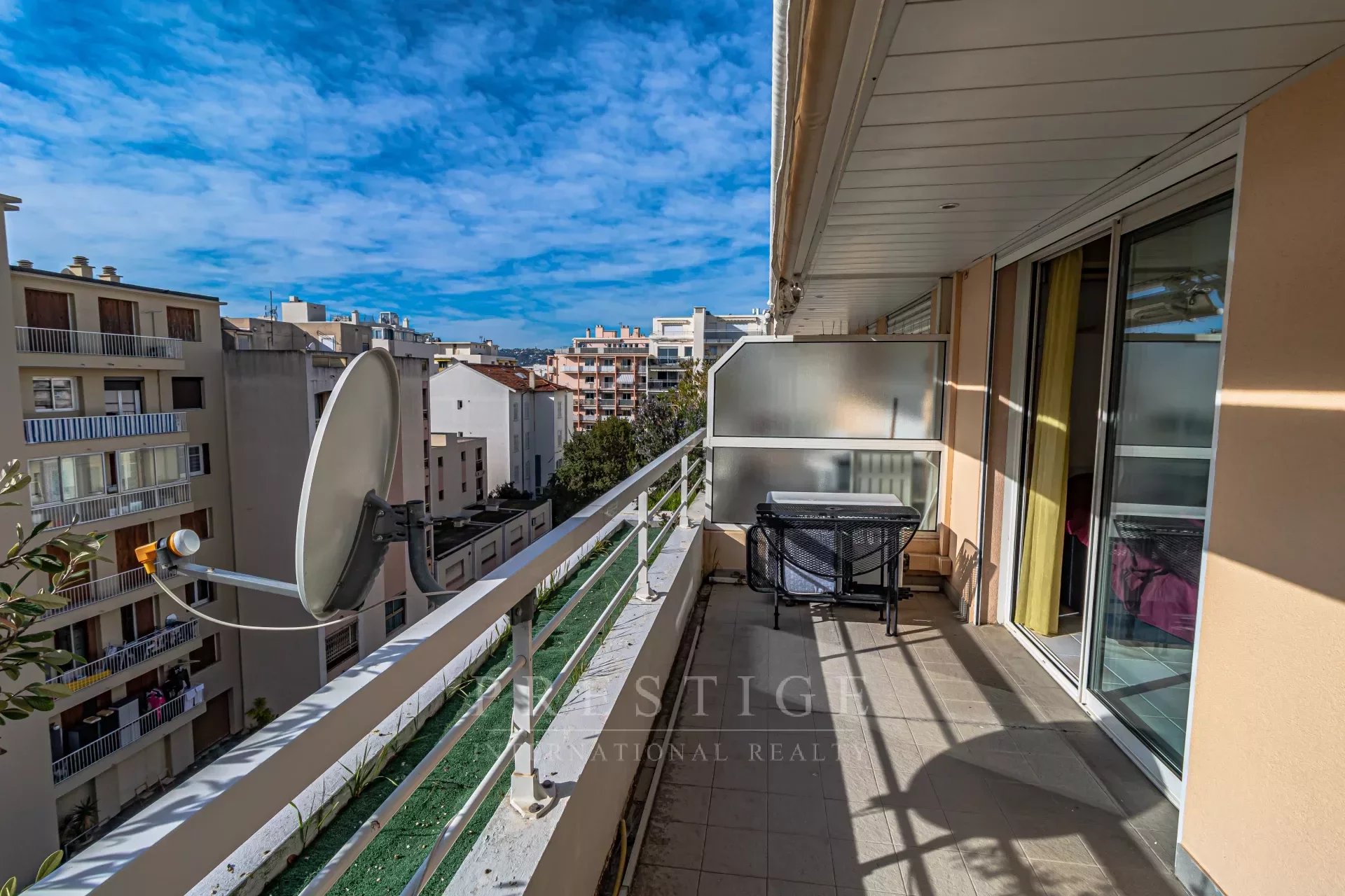 Vente Appartement 27m² 2 Pièces à Juan les Pins (06160) - Agence Prestige International