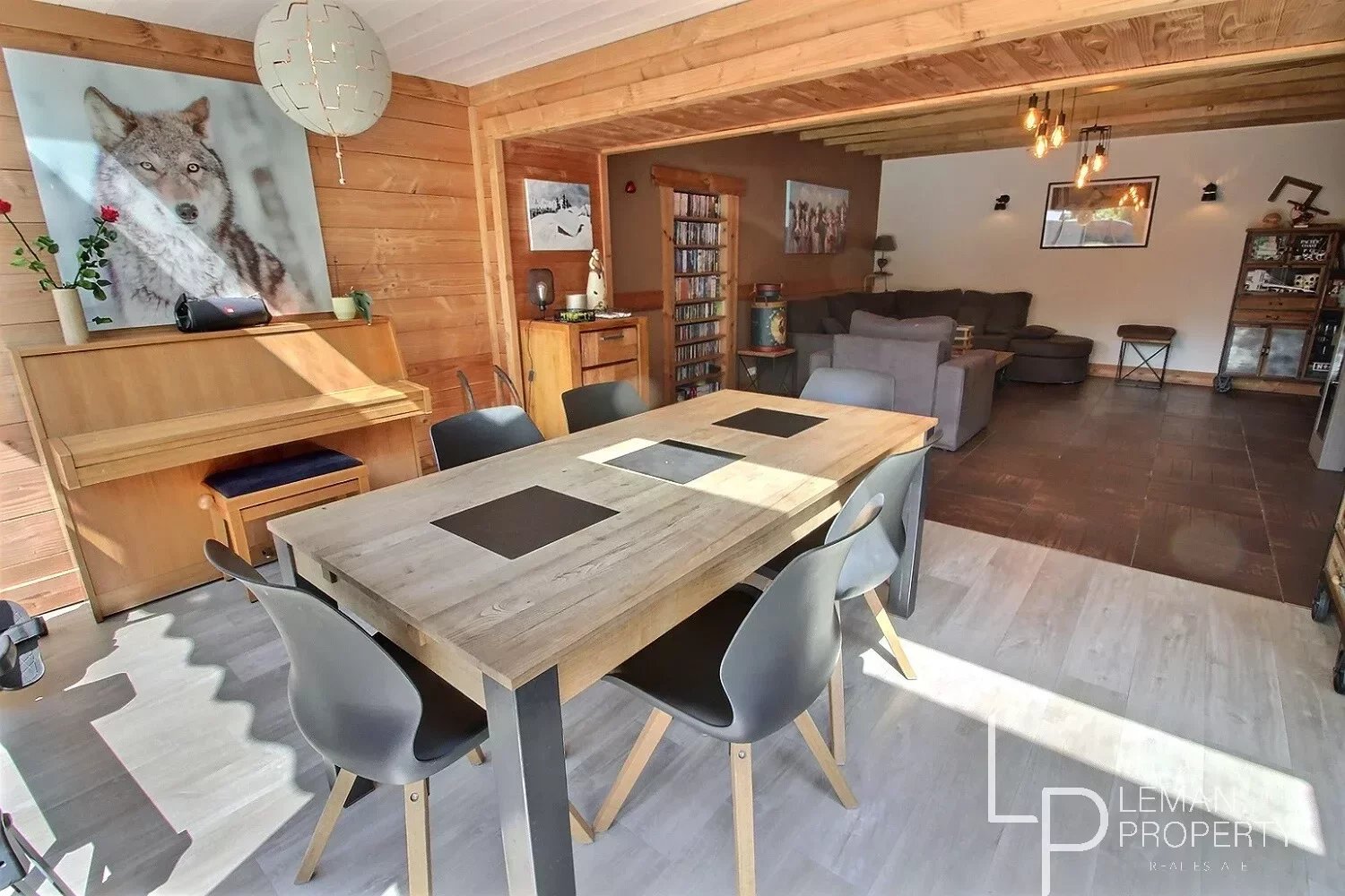 Vente de maison d'une surface de 217 m2