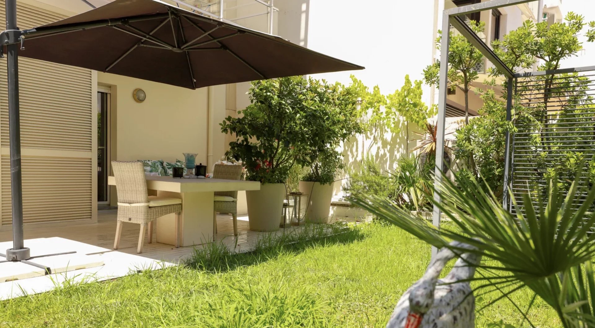 Cannes Palm Beach  - 2 pièces 64 m2 - Rez de Jardin