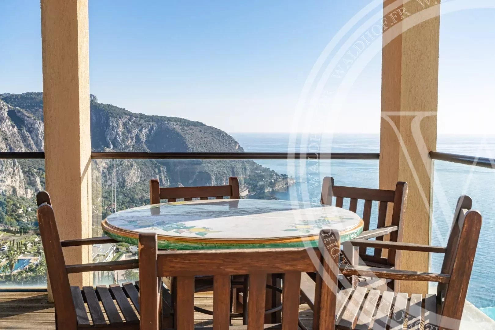 Villa in Eze with breathtaking sea view