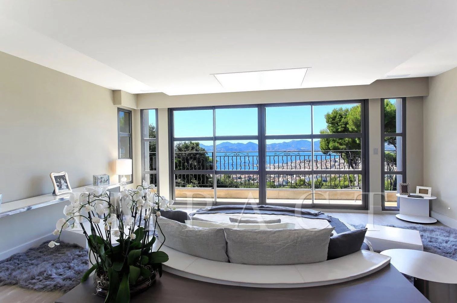 Villa for rent Cannes with sea view