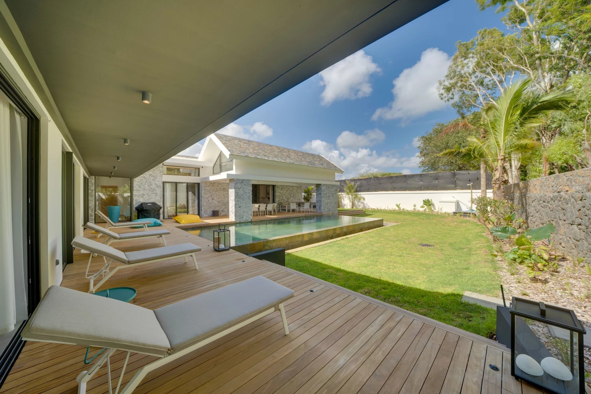 PEREYBERE - Villa a few steps from the beach - 4 bedrooms