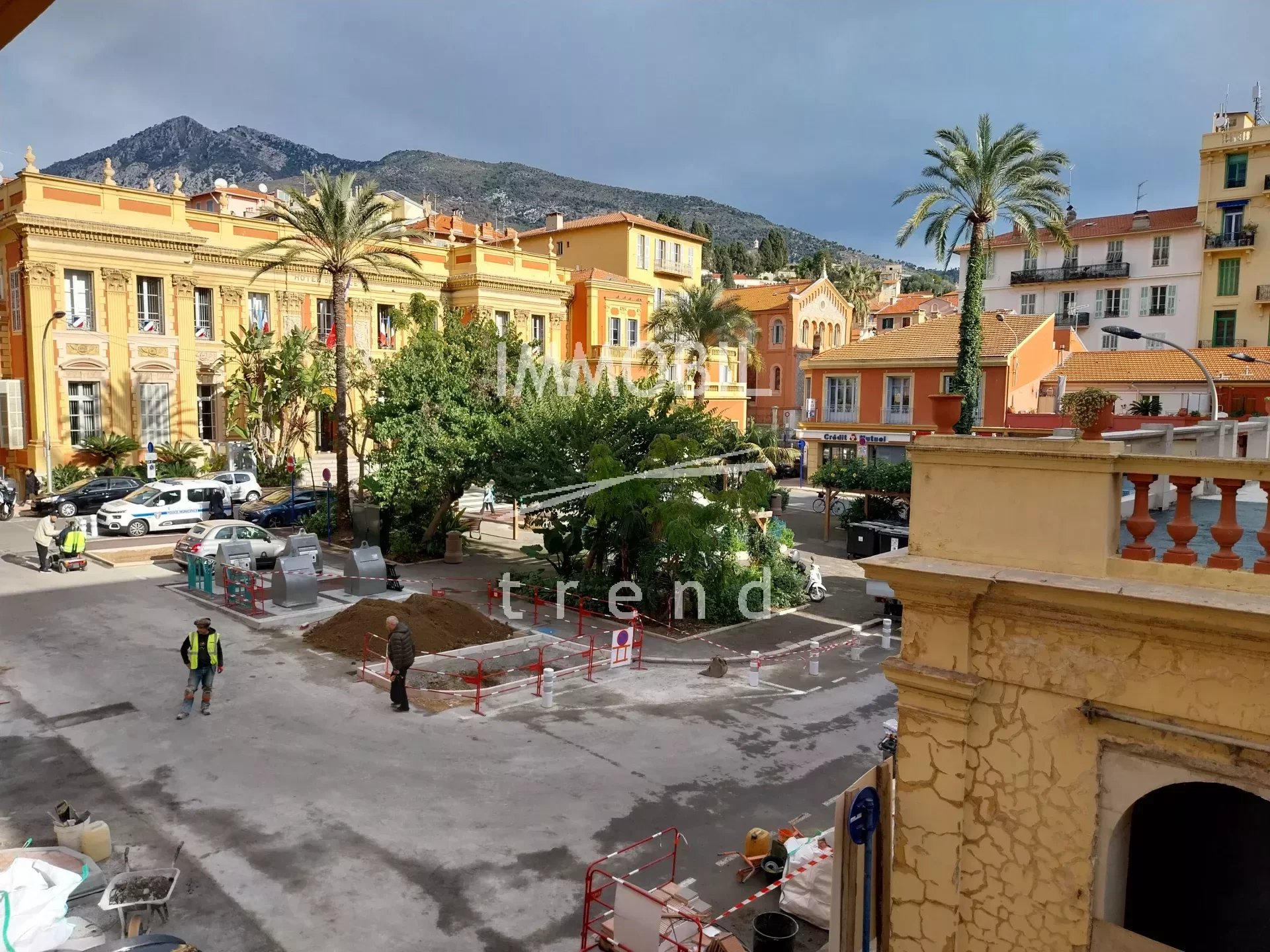 SOLE AGENT - MENTON TOWN CENTRE - Charming apartment in very good condition